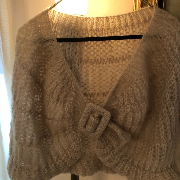 Beige-Tan Shoulder Wrap - Picture 2 of 5